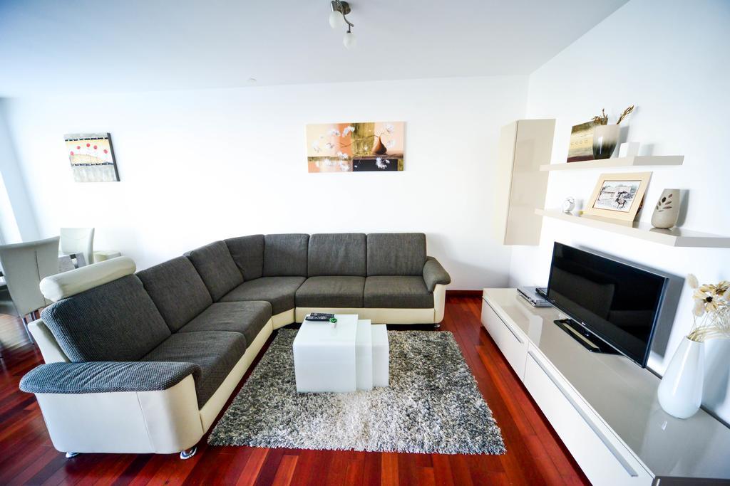 Apartment Mahagony Deluxe Zadar Exterior foto